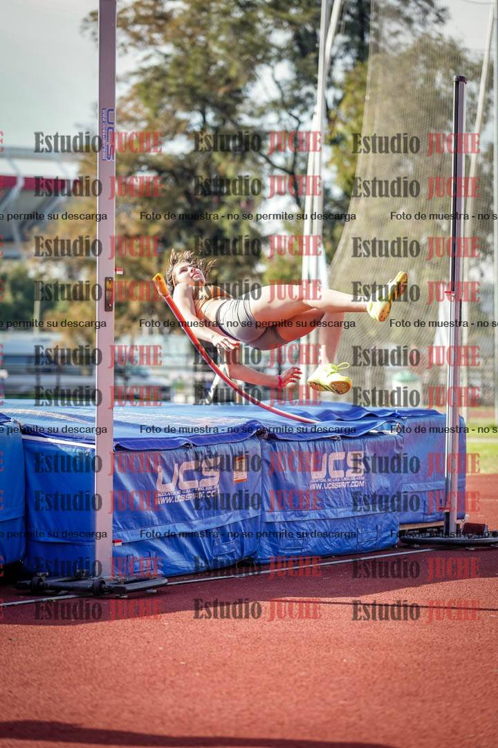 Fotos del salto en alto de mujeres