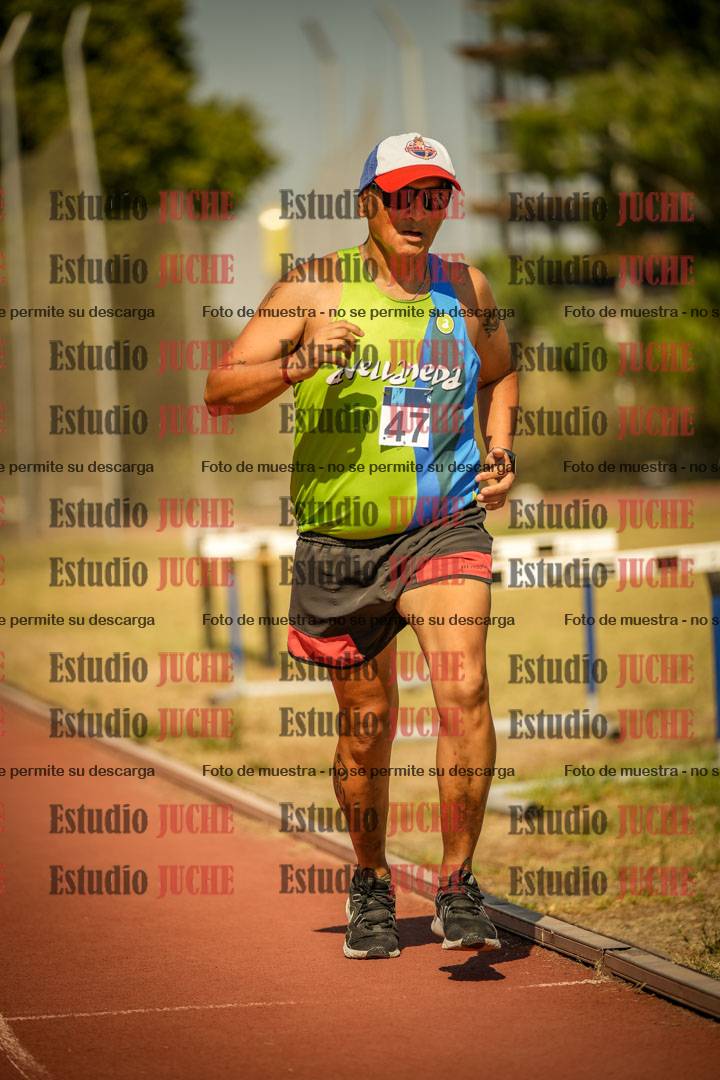 Fotos de los 3000 m llanos de varones