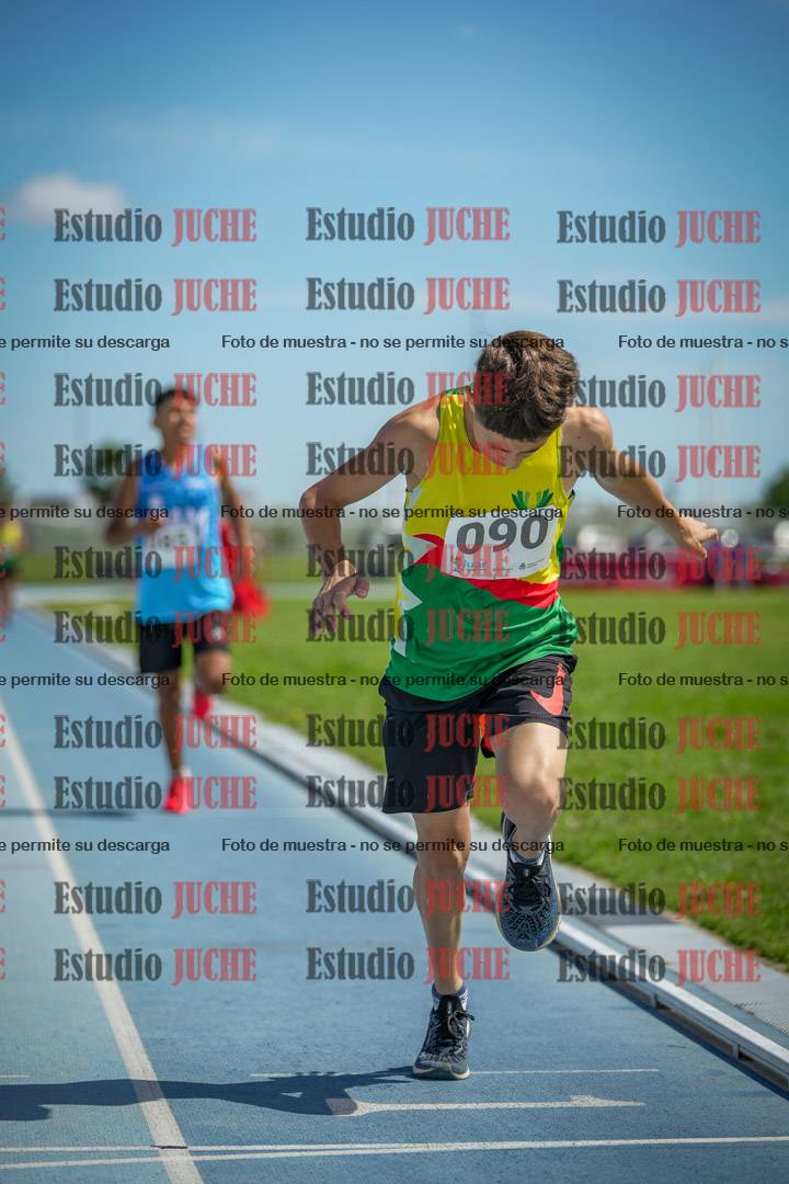Fotos de los 1000 m llanos de varones