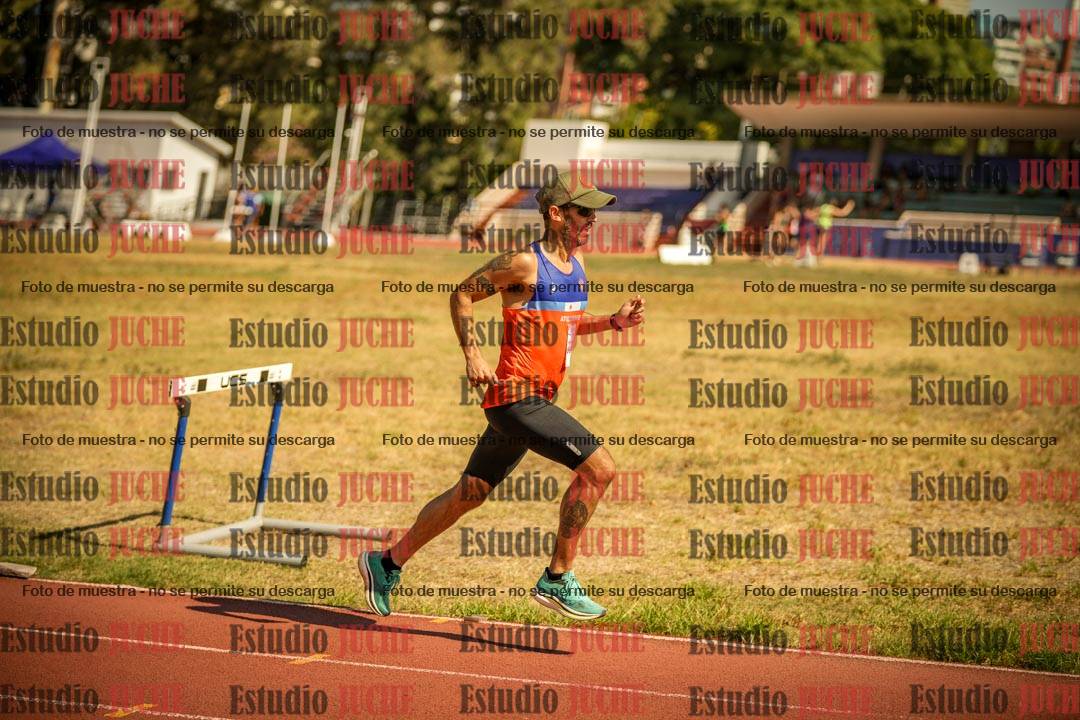 Fotos de los 3000 m llanos de varones