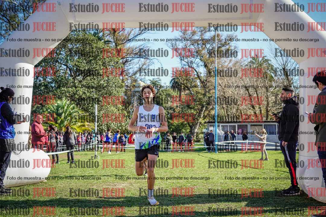 Fotos de la llegada del cross de 3000 m