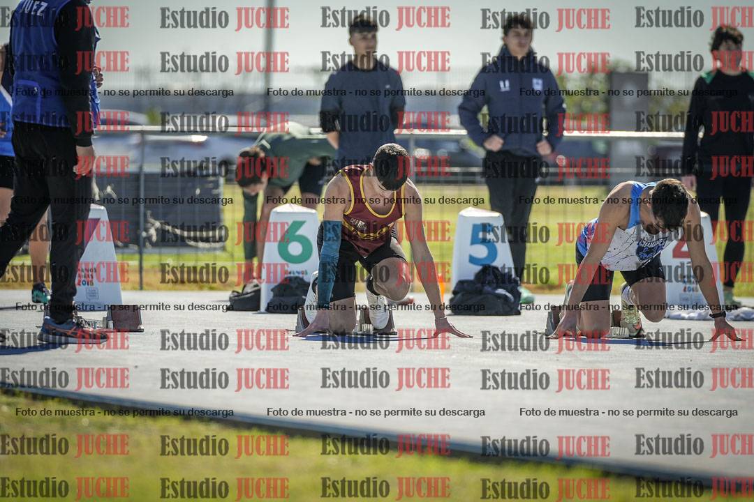 Fotos de los 100 m llanos de varones