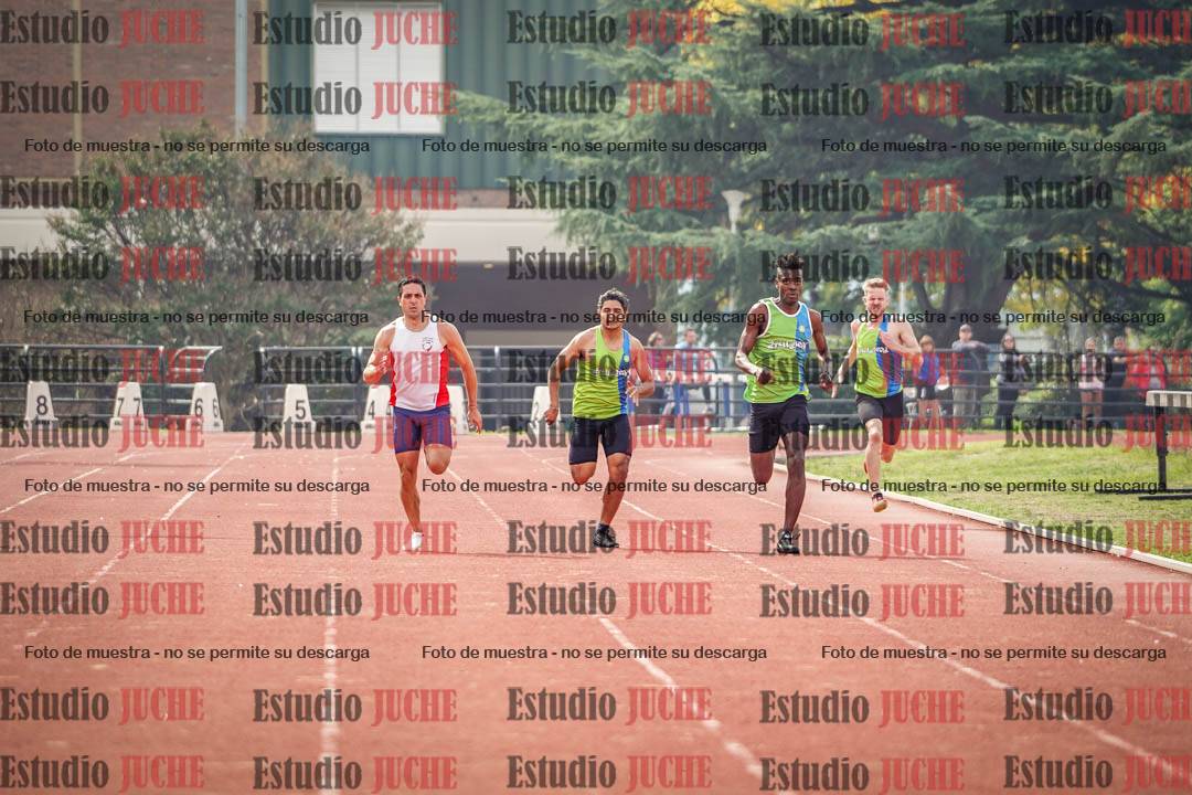 Fotos de los 200 m llanos de varones