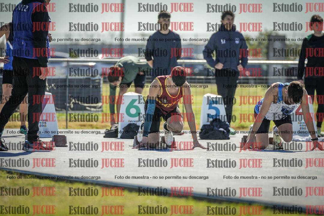 Fotos de los 100 m llanos de varones