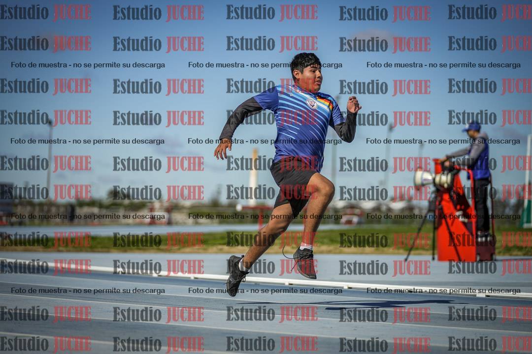 Fotos de los 200 m llanos de varones