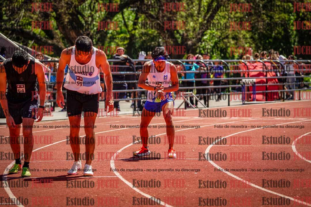Fotos de los 800 m llanos de varones