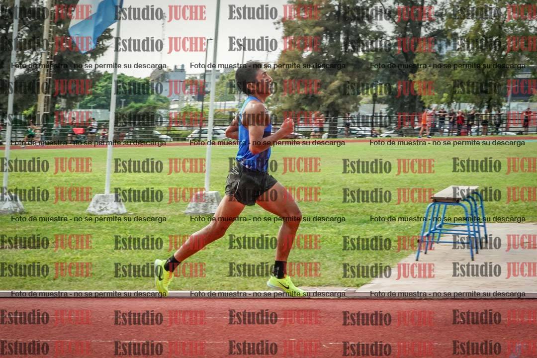 Fotos de los 3000 m llanos de varones