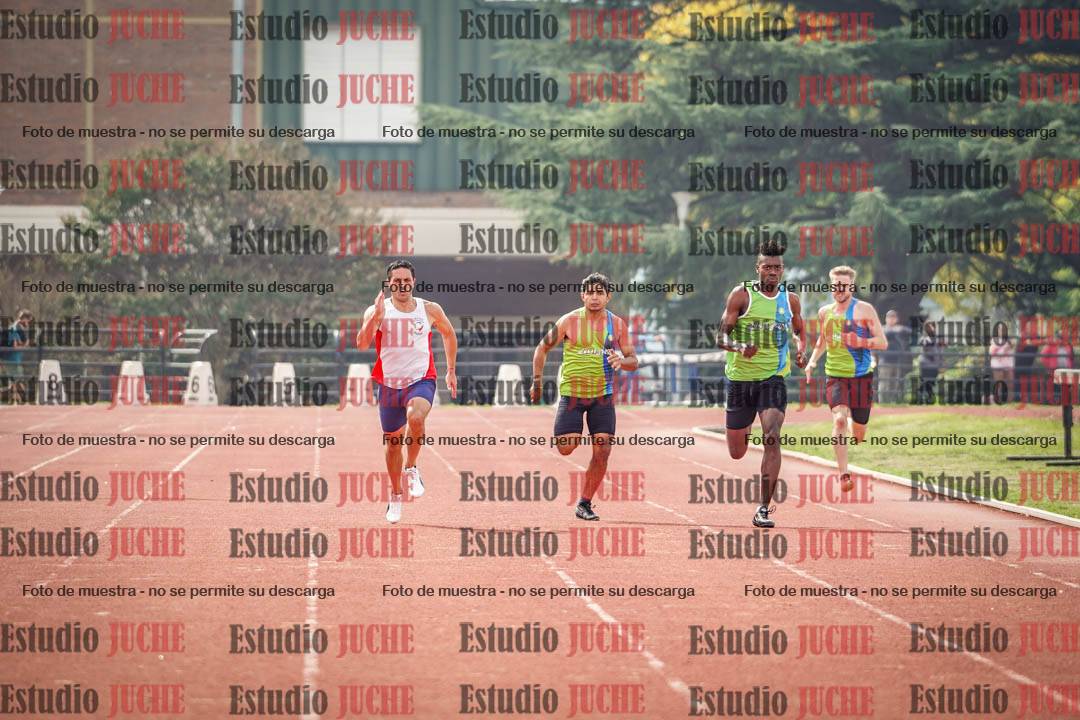 Fotos de los 200 m llanos de varones