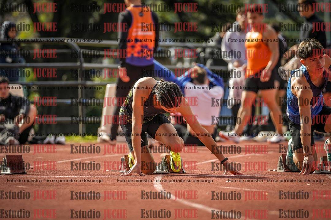 Fotos de los 100 m llanos de varones