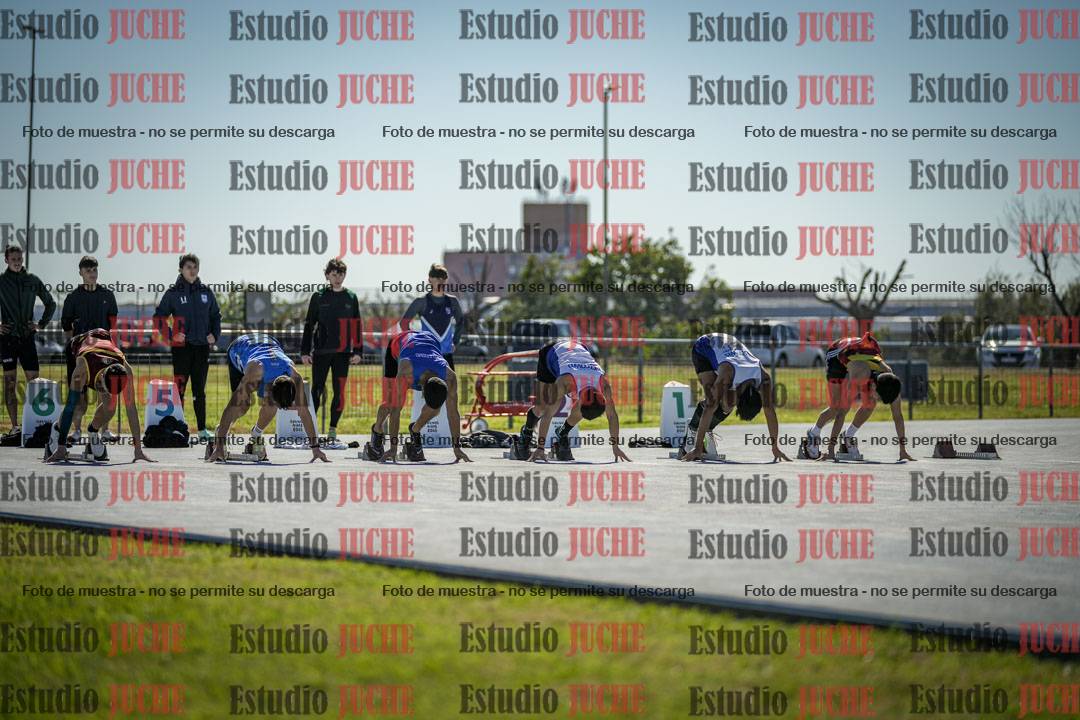 Fotos de los 100 m llanos de varones