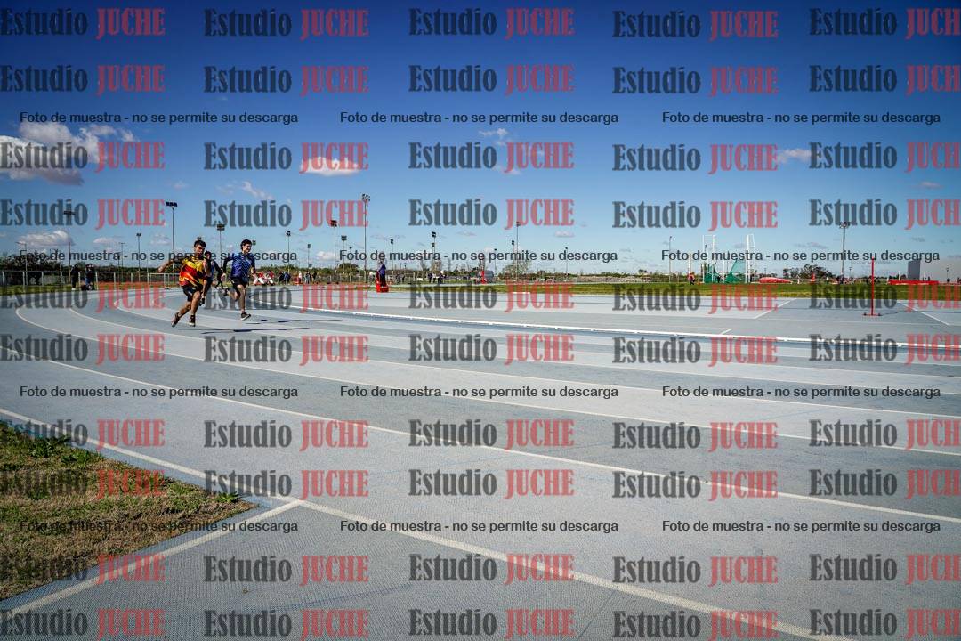 Fotos de los 200 m llanos de varones