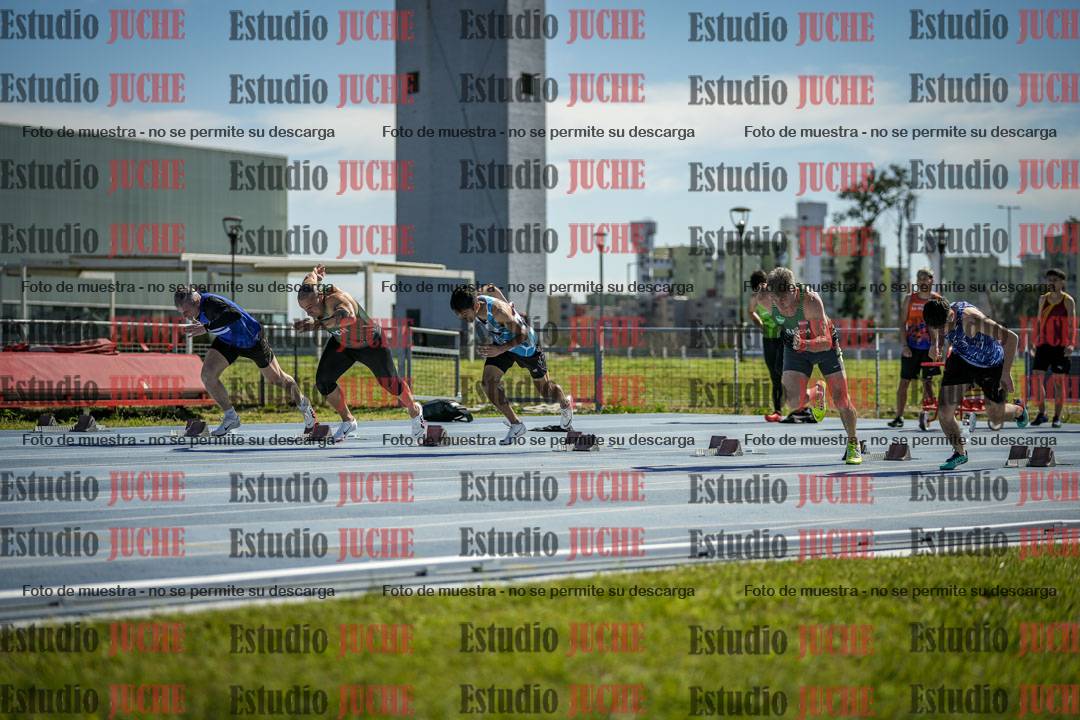 Fotos de los 100 m llanos de varones