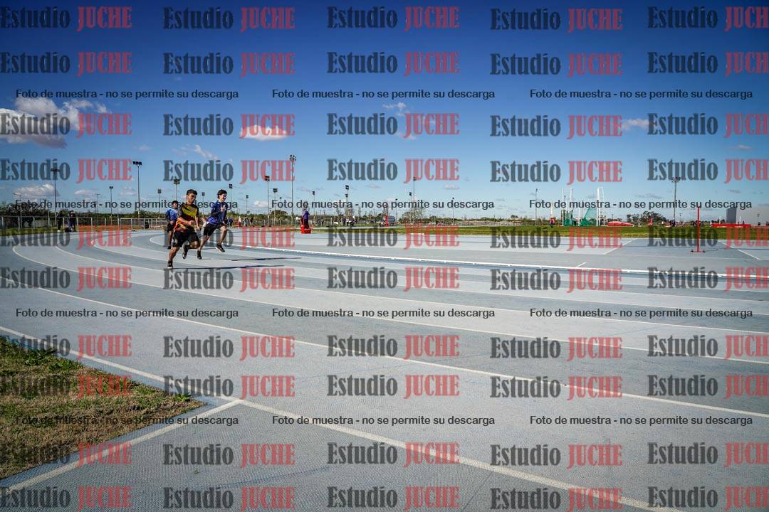 Fotos de los 200 m llanos de varones