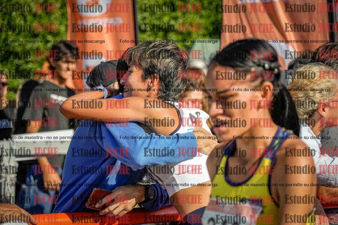Fotos de algunos extras y podios del día 1