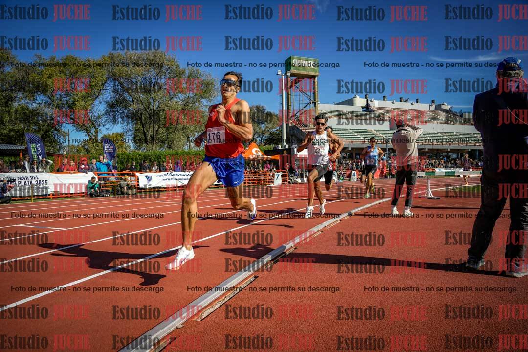 Fotos de los 800 m llanos de varones