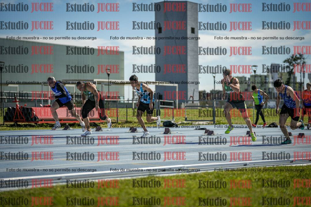 Fotos de los 100 m llanos de varones