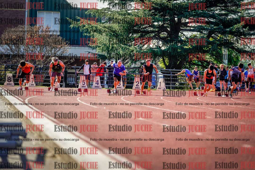 Fotos de los 100 m llanos de varones