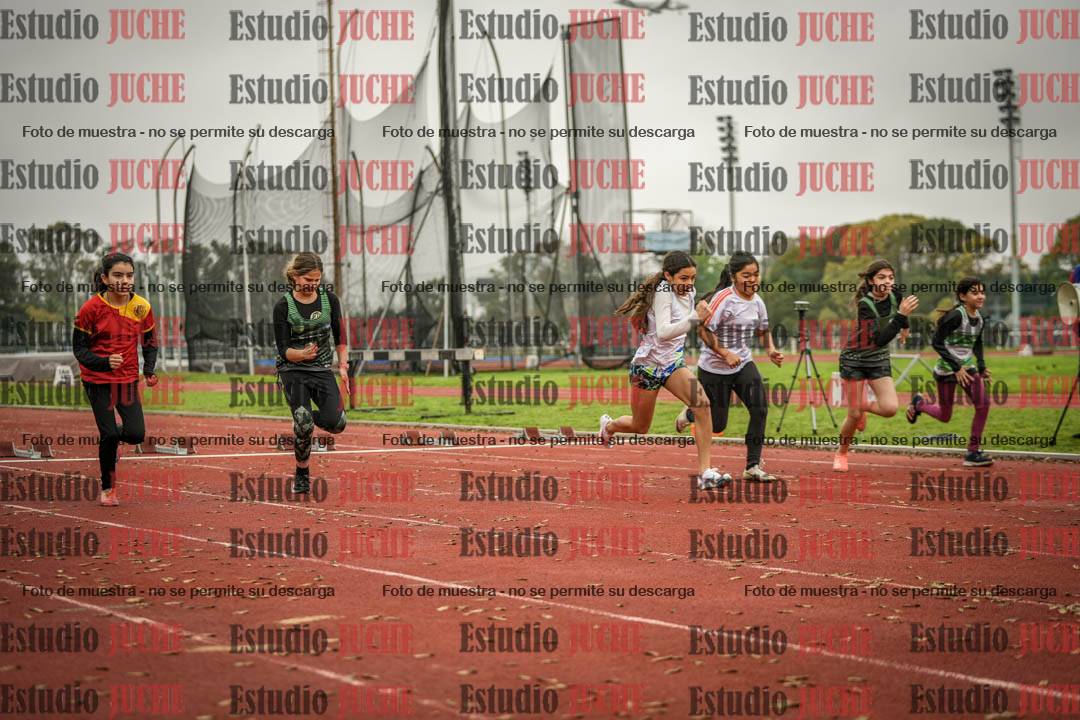 Fotos de los 50 m llanos de mujeres