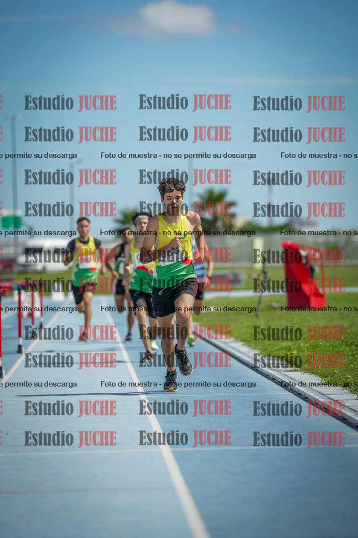 Fotos de los 1000 m llanos de varones