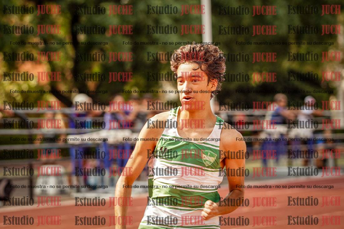 Fotos de los 400 m llanos de varones