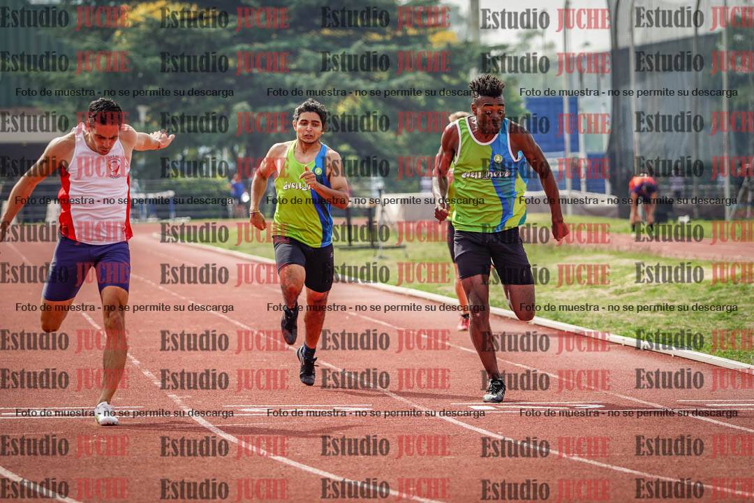Fotos de los 200 m llanos de varones