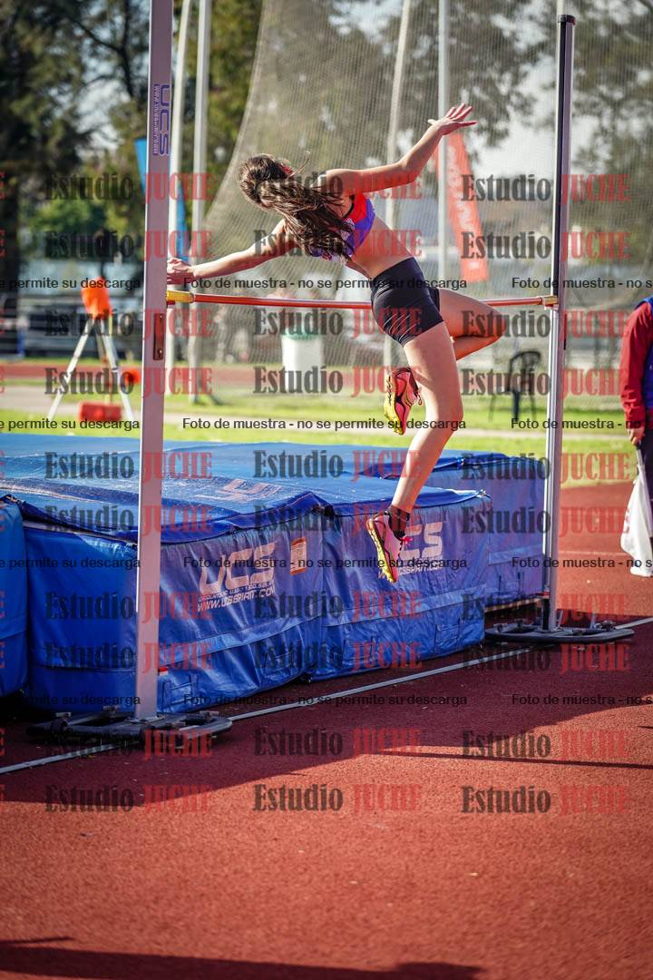 Fotos del salto en alto de mujeres