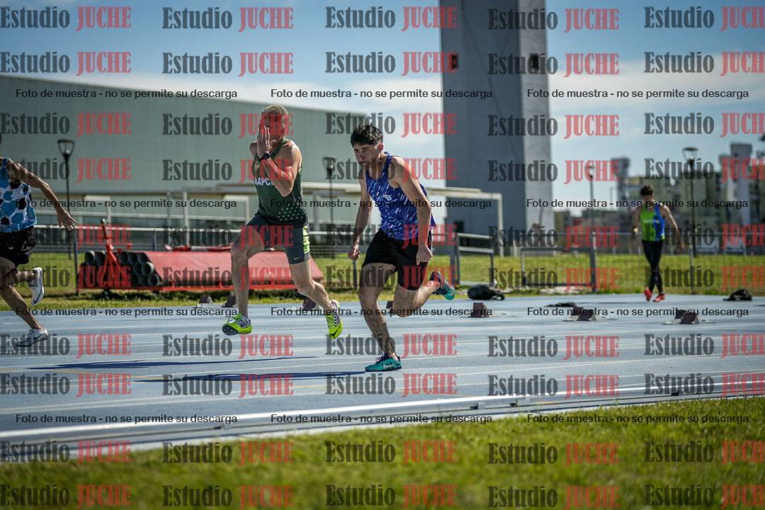 Fotos de los 100 m llanos de varones
