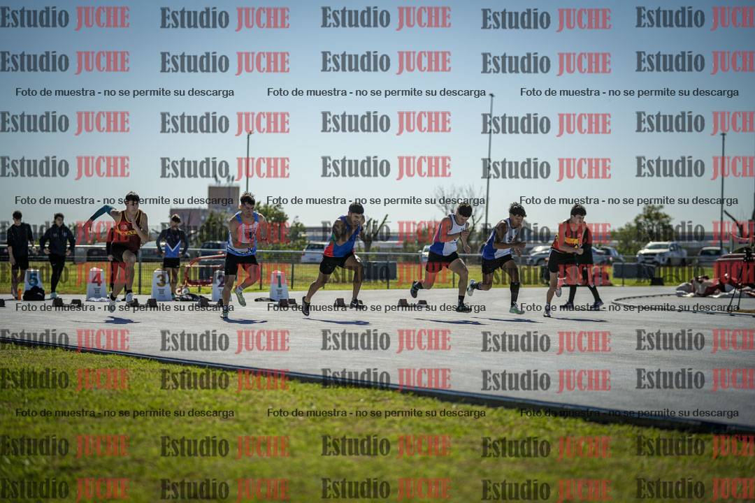Fotos de los 100 m llanos de varones