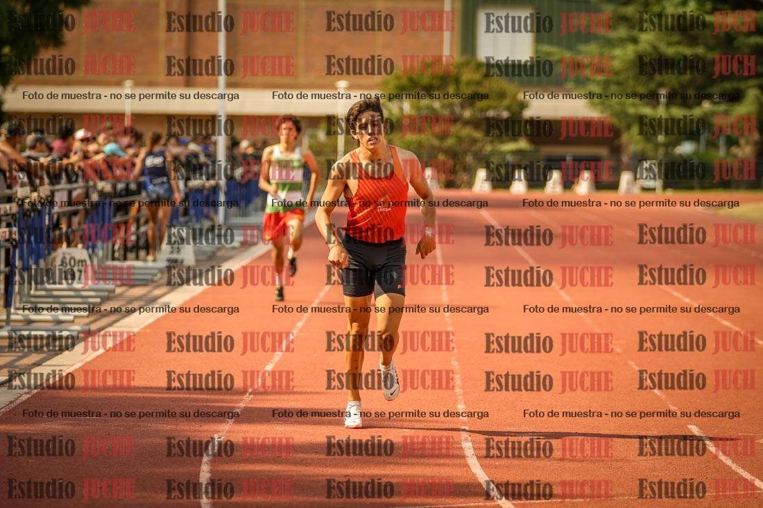 Fotos de los 400 m llanos de varones