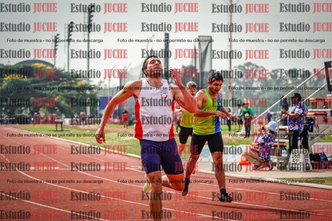Fotos de los 200 m llanos de varones