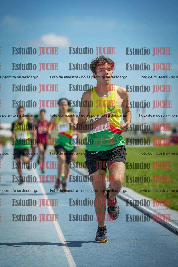 Fotos de los 1000 m llanos de varones