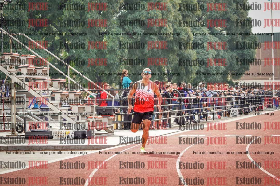 Fotos de los 200 m llanos de varones