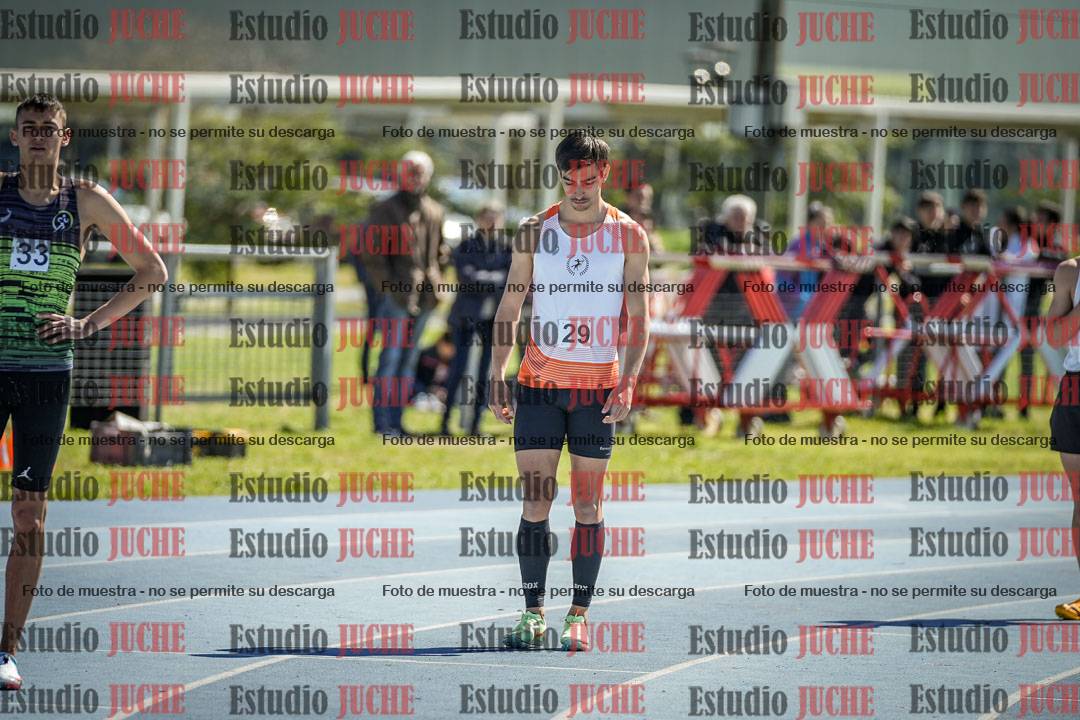 Fotos de los 800 m llanos de varones