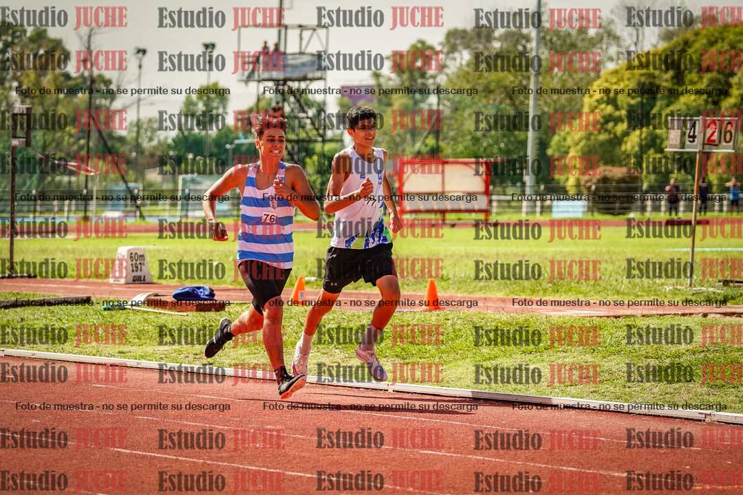 Fotos de los 600 m llanos de varones