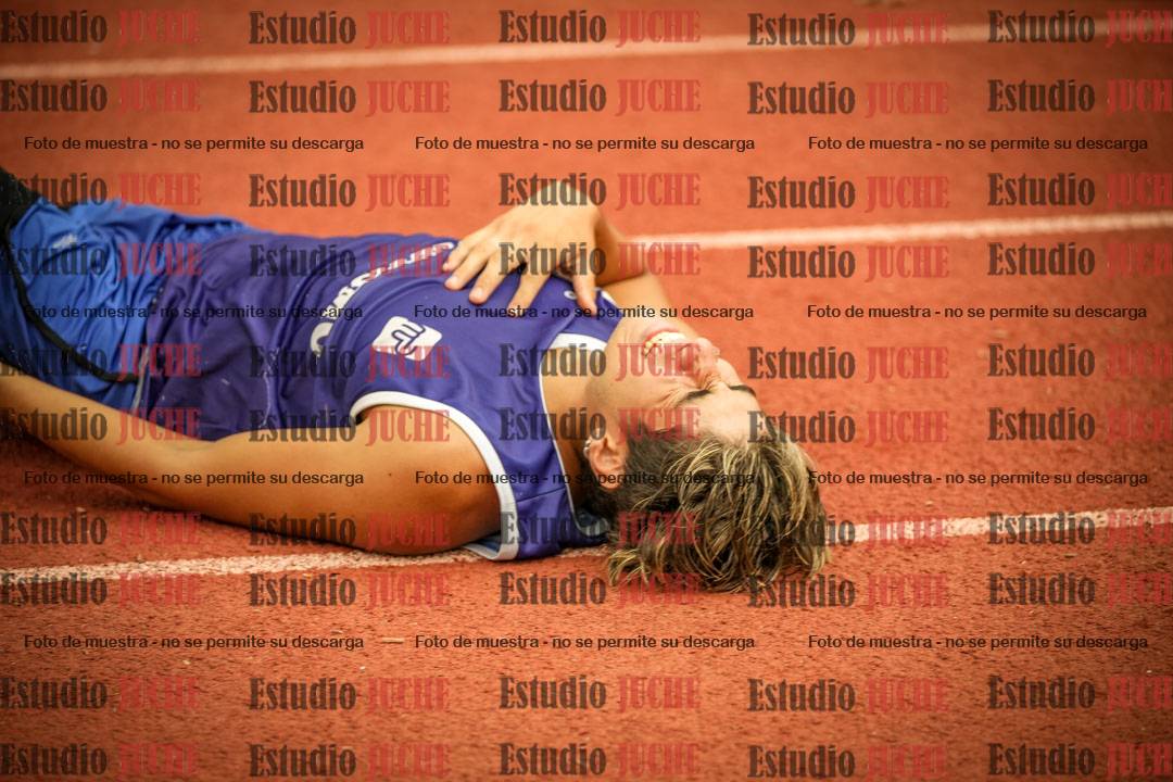 Fotos de los 400 m con vallas de varones