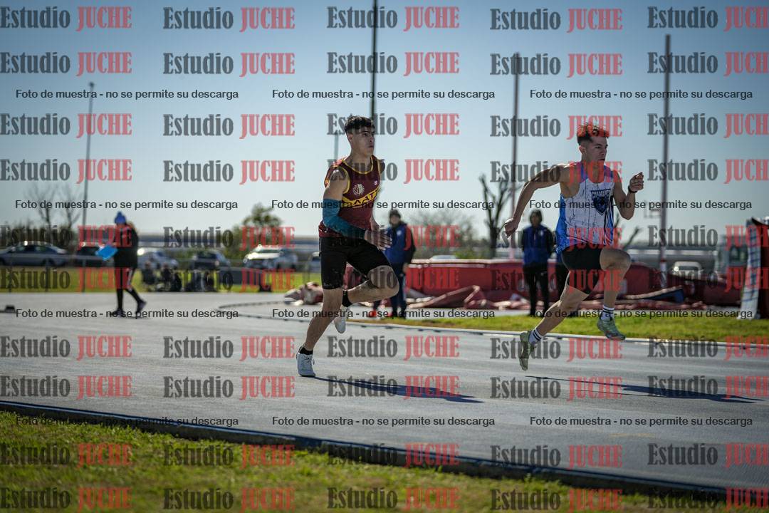 Fotos de los 100 m llanos de varones