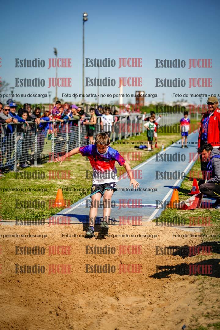 Fotos del salto en largo de varones - U15