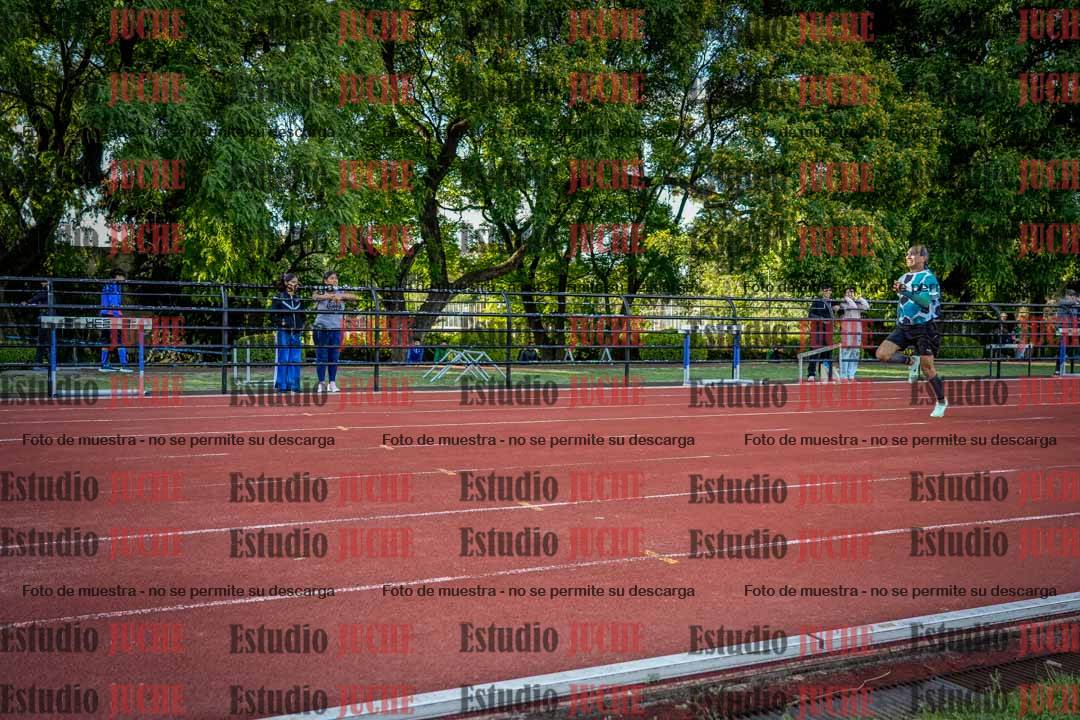 Fotos de los 100 m llanos de varones