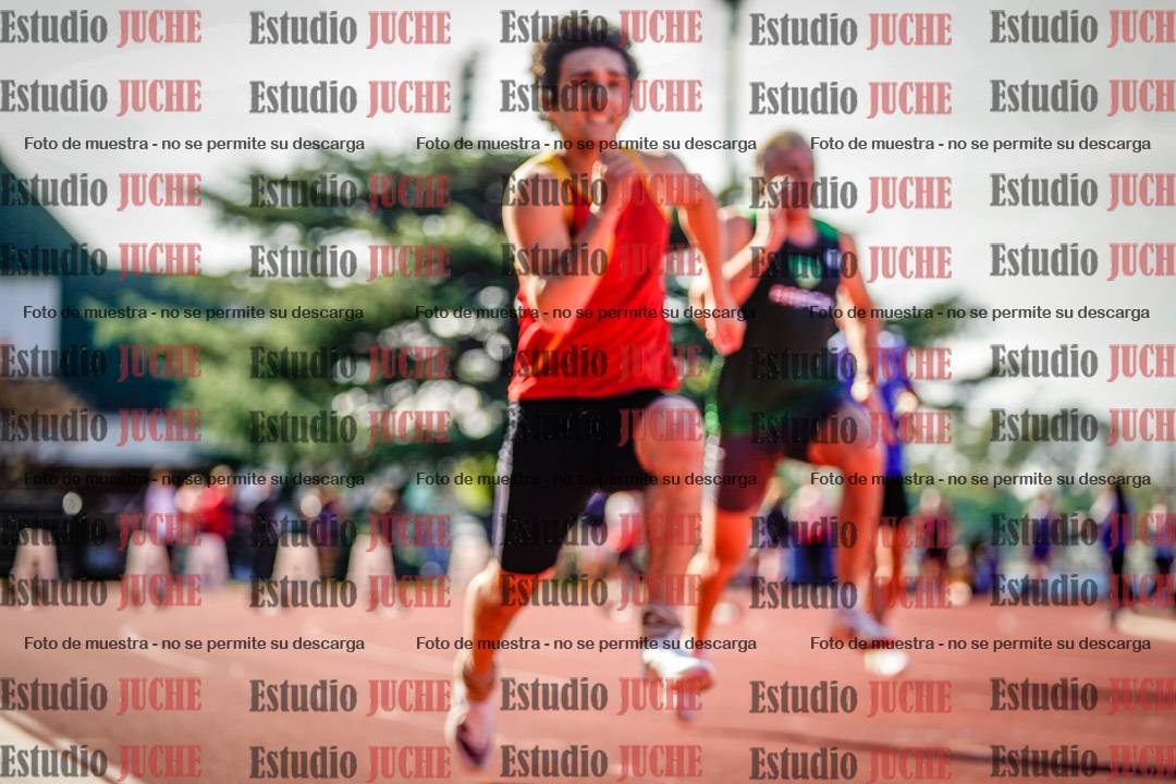 Fotos de los 100 m llanos de varones
