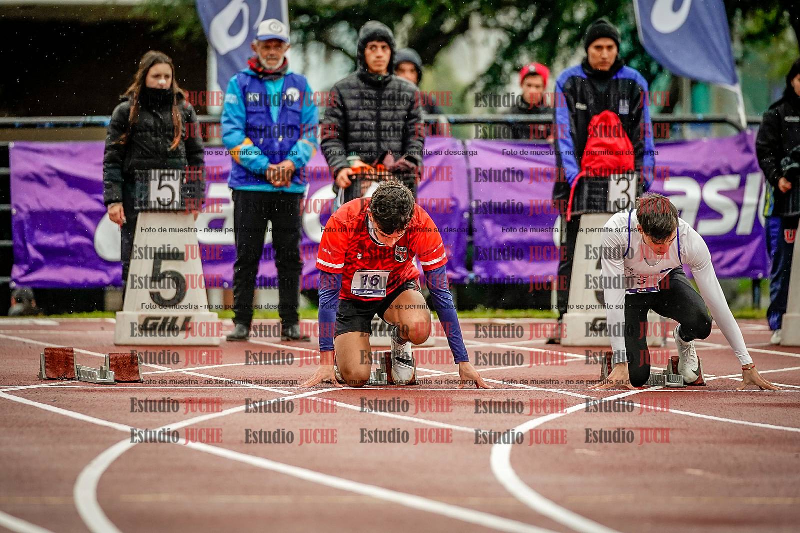 Fotos de los 100 m llanos de varones