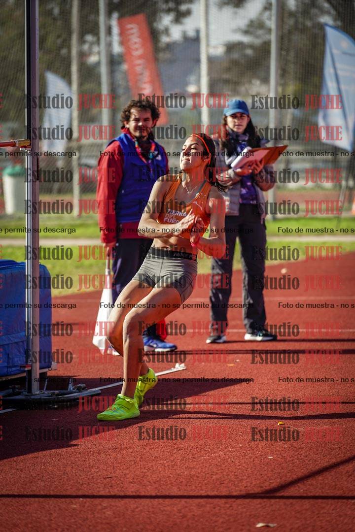 Fotos del salto en alto de mujeres