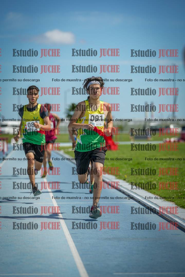 Fotos de los 1000 m llanos de varones