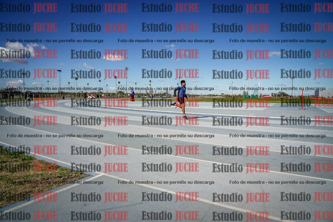 Fotos de los 200 m llanos de varones