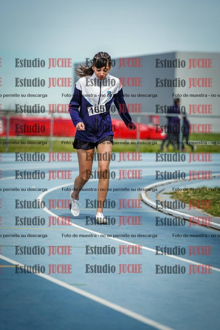Fotos de los 800 m llanos de mujeres - U14