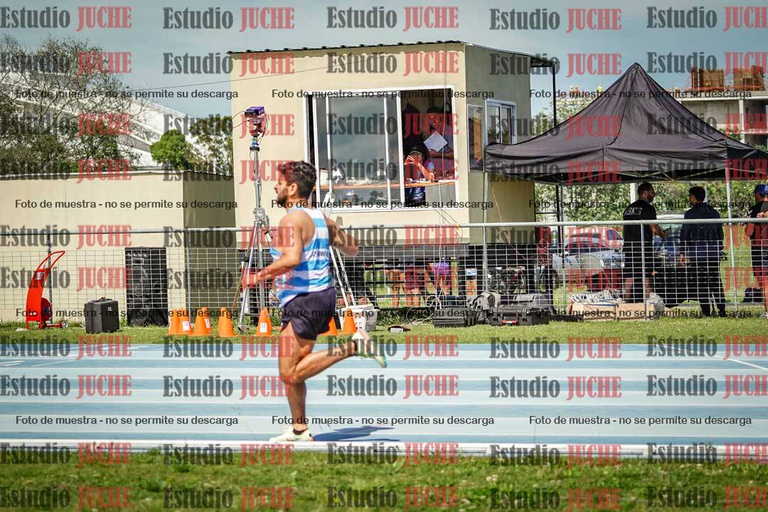 Fotos de los 1000 m llanos de varones