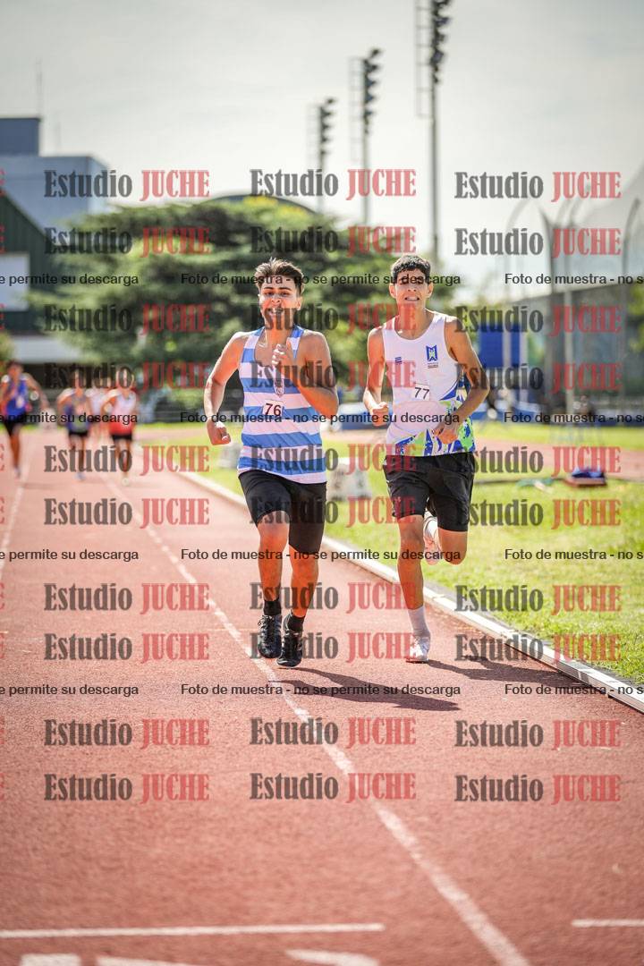 Fotos de los 600 m llanos de varones