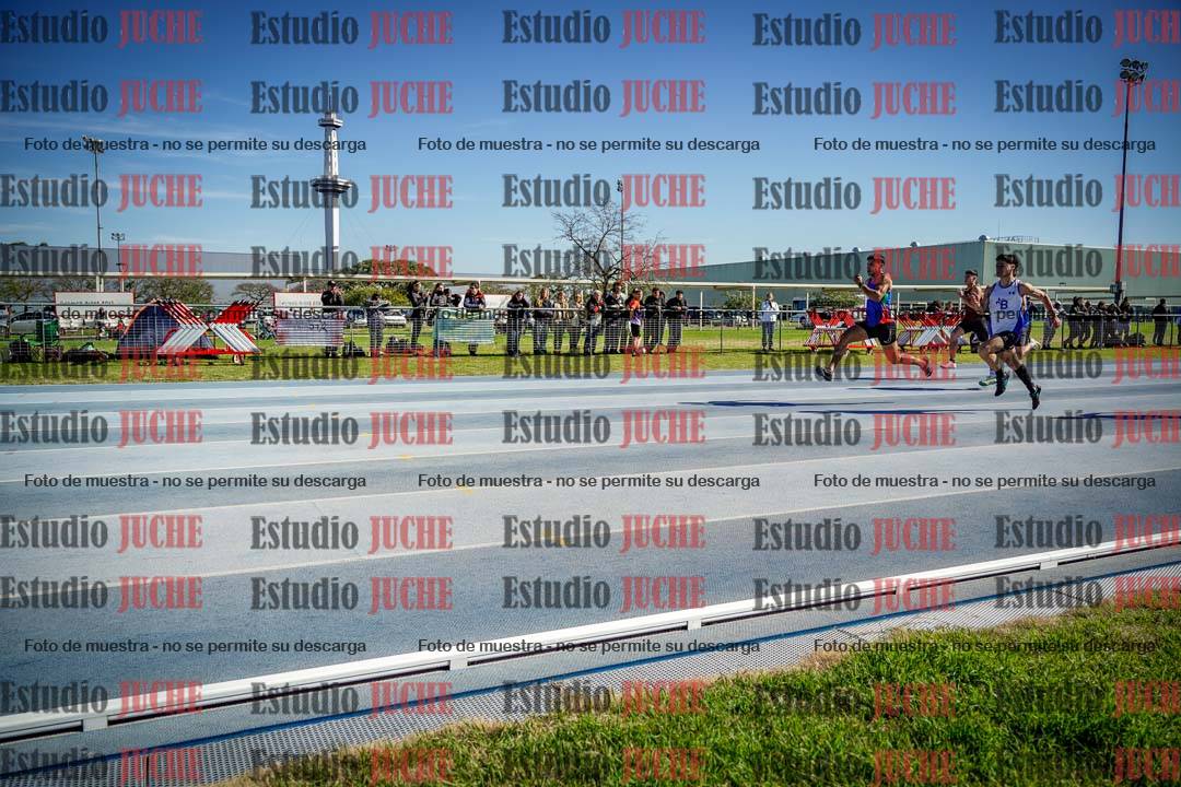 Fotos de los 100 m llanos de varones