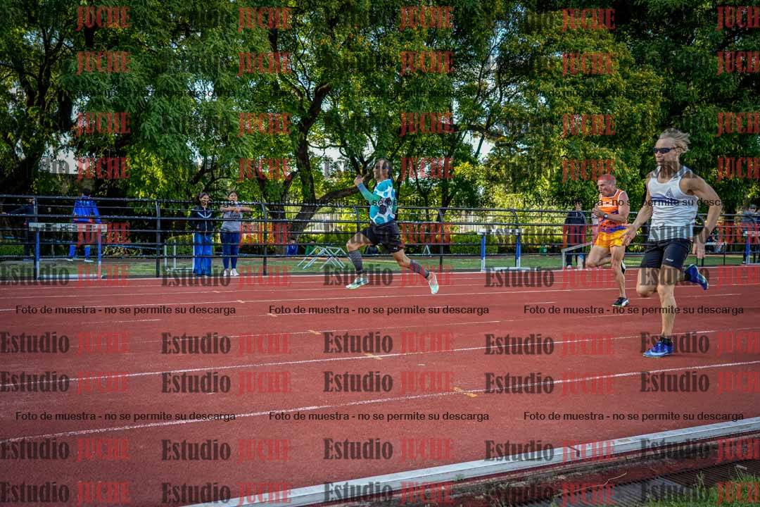 Fotos de los 100 m llanos de varones