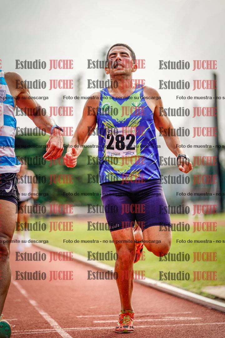 Fotos de los 3000 m llanos de varones
