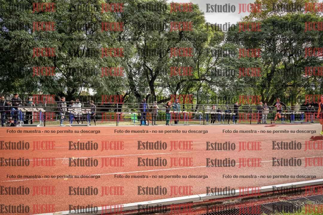 Fotos de los 100 m llanos de varones